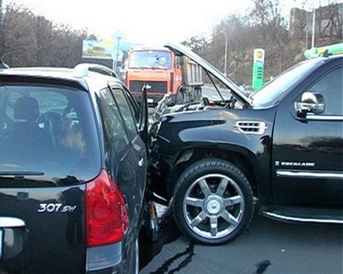 RCA-ul: Asigurare auto ieftina pentru unii si scumpa pentru altii RCA-ul: Asigurare auto ieftina pentru unii si scumpa pentru altii